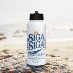 Stainless steel water bottle with a straw lid